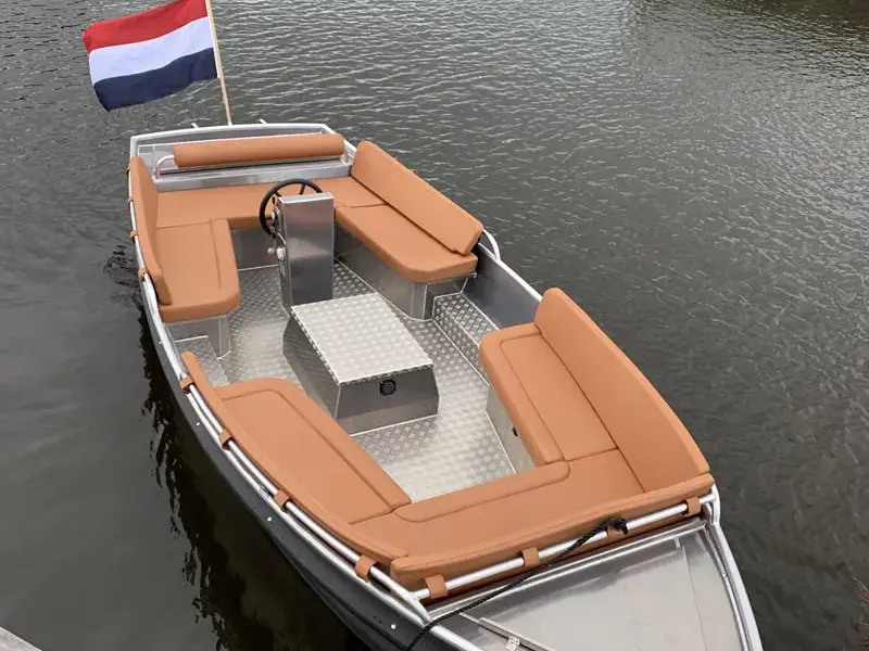 Sloep Superieur Weerrribben