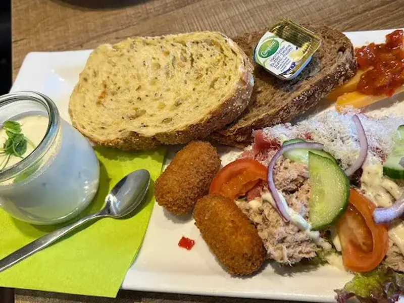 Pranzo - 12 Ore 'Fanfara di tutto'